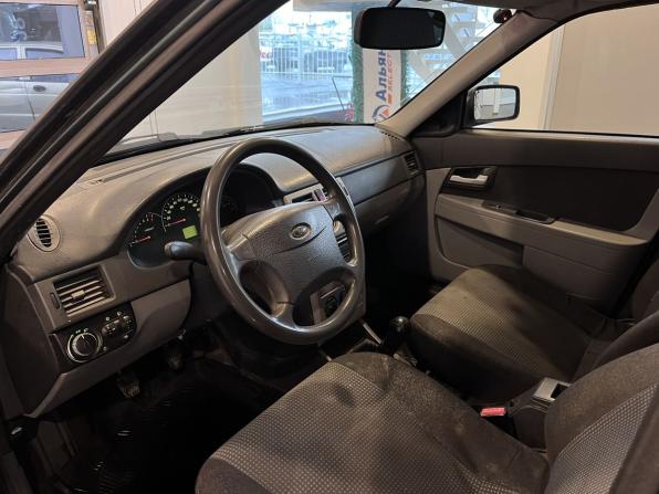 Lada (ВАЗ) Priora I с пробегом 2010 года, цена 210 000 рублей, 258630 км, седан, Автокод Объявления