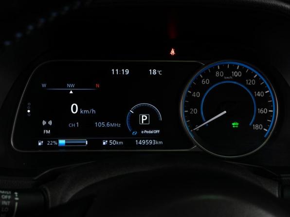 Nissan Leaf II (ZE1) с пробегом 2017 года, цена 1 659 000 рублей, 149593 км, хэтчбек, Автокод Объявления