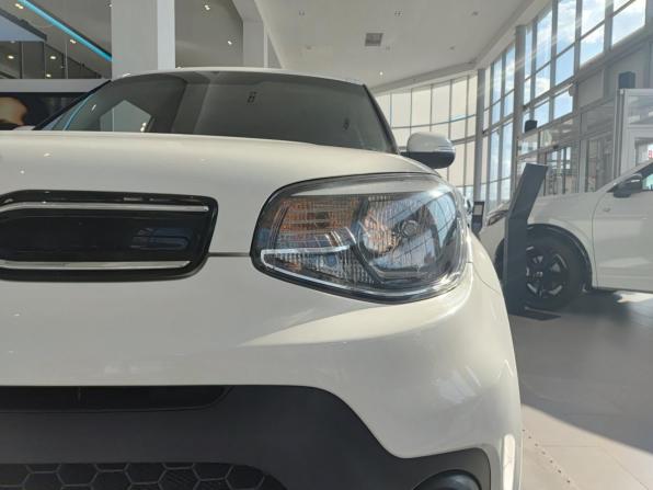 Kia Soul II Рестайлинг с пробегом 2018 года, цена 1 813 000 рублей, 53905 км, хэтчбек, Автокод Объявления