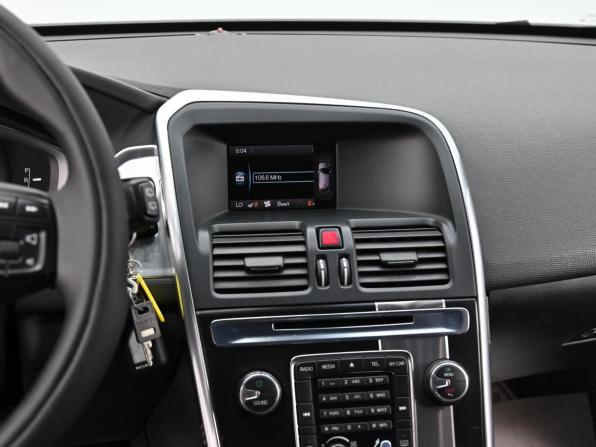 Volvo XC60 I Рестайлинг с пробегом 2014 года, цена 1 549 000 рублей, 170000 км, внедорожник, Автокод Объявления