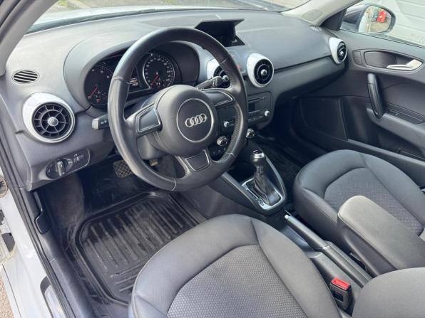 Audi A1 I (8X) с пробегом 2013 года, цена 949 000 рублей, 109964 км, хэтчбек, Автокод Объявления