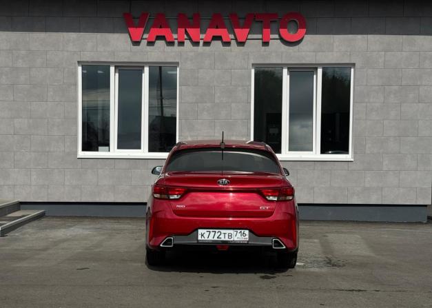 Kia Rio IV Рестайлинг с пробегом 2021 года, цена 1 800 000 рублей, 35330 км, седан, Автокод Объявления