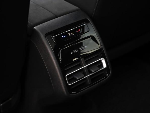 Volkswagen Tiguan III (China Market) с пробегом 2025 года, цена 4 499 000 рублей, 15018 км, внедорожник, Автокод Объявления