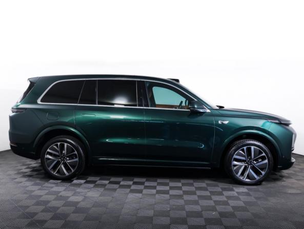 Li Auto (Lixiang) L9 I с пробегом 2023 года, цена 5 790 000 рублей, 63860 км, внедорожник, Автокод Объявления