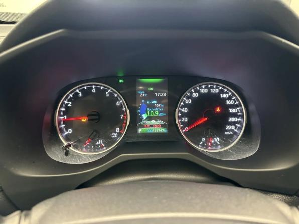 Toyota RAV4 V (XA50) с пробегом 2020 года, цена 2 625 000 рублей, 175746 км, внедорожник, Автокод Объявления