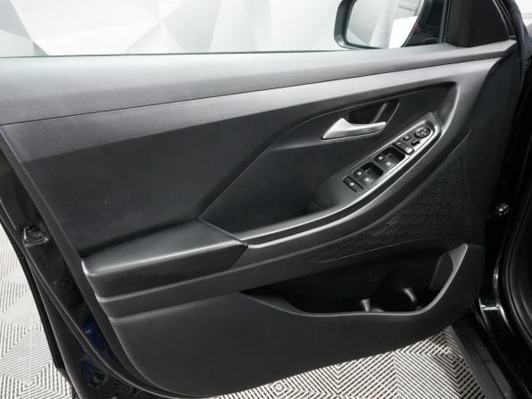 Hyundai Creta II с пробегом 2022 года, цена 2 150 000 рублей, 62037 км, внедорожник, Автокод Объявления