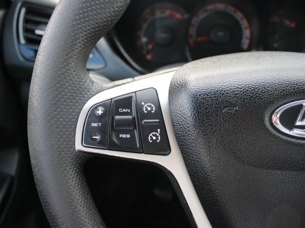 Lada (ВАЗ) Vesta I с пробегом 2019 года, цена 389 000 рублей, 310025 км, седан, Автокод Объявления