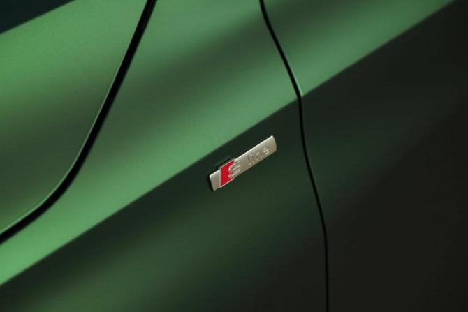 Новый Audi A3 IV (8Y) Рестайлинг 2025 года, цена 4 927 400 рублей, хэтчбек, Автокод Объявления