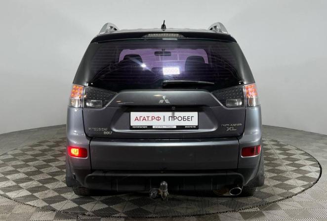 Mitsubishi Outlander II с пробегом 2007 года, цена 815 000 рублей, 259138 км, внедорожник, Автокод Объявления