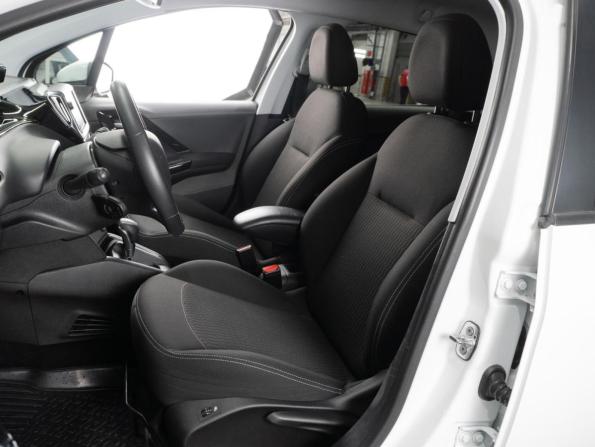 Peugeot 208 I Рестайлинг с пробегом 2019 года, цена 999 000 рублей, 64050 км, хэтчбек, Автокод Объявления