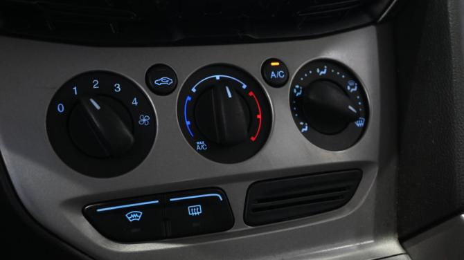 Ford Focus III с пробегом 2013 года, цена 620 000 рублей, 213357 км, хэтчбек, Автокод Объявления