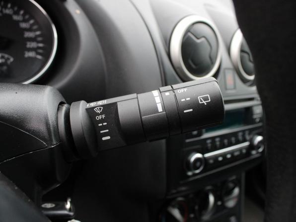 Nissan Qashqai I Рестайлинг с пробегом 2013 года, цена 969 000 рублей, 176587 км, внедорожник, Автокод Объявления