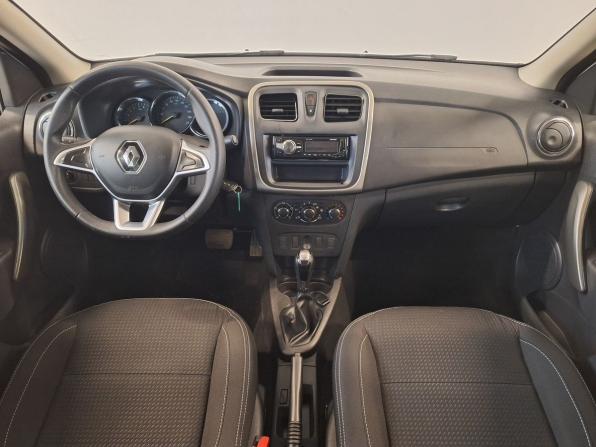 Renault Logan II Рестайлинг с пробегом 2021 года, цена 870 000 рублей, 98520 км, седан, Автокод Объявления