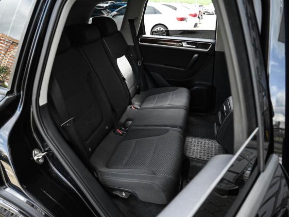 Volkswagen Touareg II с пробегом 2012 года, цена 1 598 000 рублей, 238078 км, внедорожник, Автокод Объявления