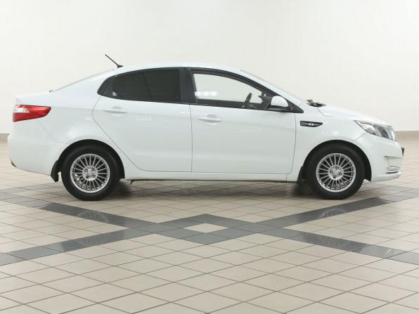 Kia Rio III с пробегом 2014 года, цена 655 000 рублей, 232000 км, седан, Автокод Объявления