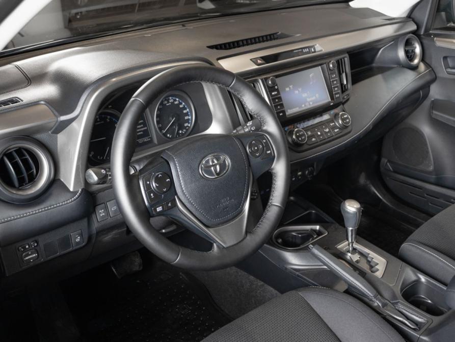 Toyota RAV4 IV (XA40) Рестайлинг Казань  - изображение 5