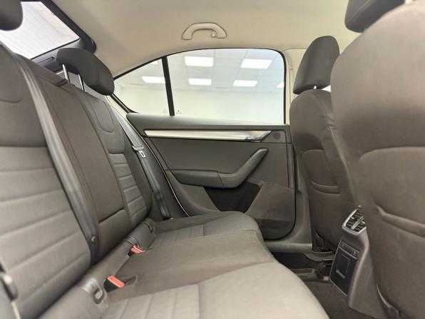 Skoda Octavia III (A7) с пробегом 2014 года, цена 1 550 000 рублей, 165000 км, лифтбек, Автокод Объявления