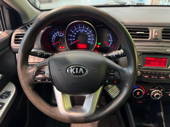 Kia Rio III с пробегом 2013 года, цена 699 000 рублей, 217572 км, хэтчбек, Автокод Объявления
