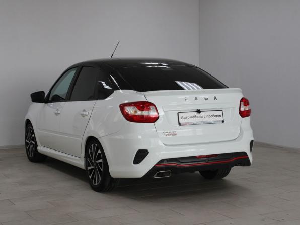 Lada (ВАЗ) Granta I Рестайлинг с пробегом 2024 года, цена 1 249 900 рублей, 38376 км, лифтбек, Автокод Объявления