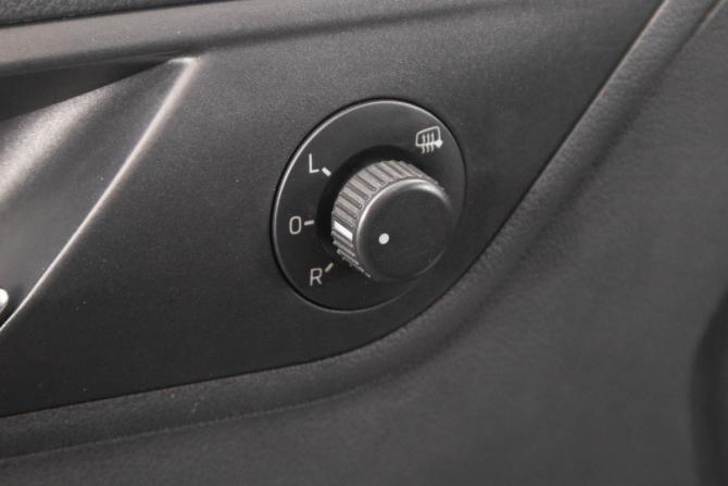 Volkswagen Polo VI с пробегом 2022 года, цена 1 999 000 рублей, 64000 км, лифтбек, Автокод Объявления