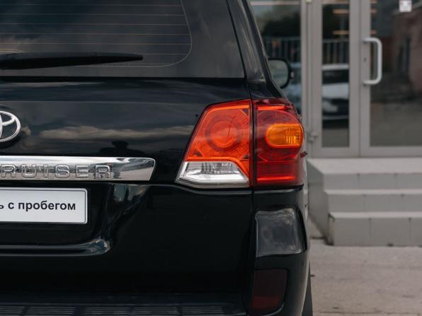 Toyota Land Cruiser 200 Series Рестайлинг 1 с пробегом 2012 года, цена 3 090 000 рублей, 160465 км, внедорожник, Автокод Объявления