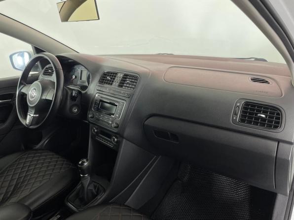 Volkswagen Polo V с пробегом 2014 года, цена 815 000 рублей, 158410 км, седан, Автокод Объявления