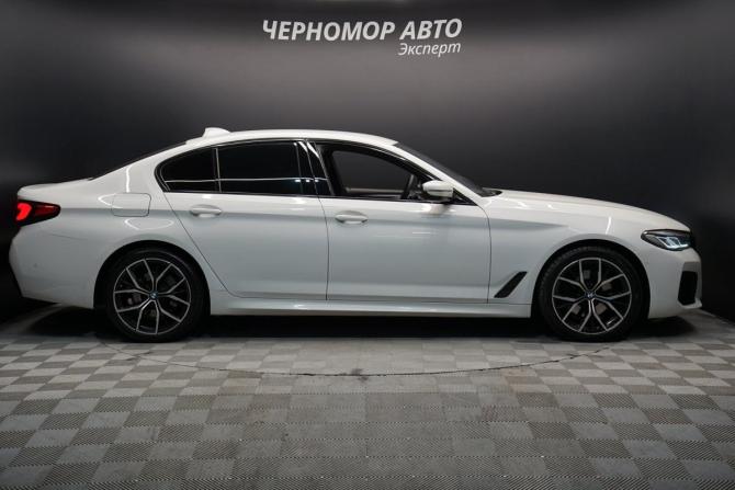 BMW 5 серии VII (G30/G31/G38) Рестайлинг с пробегом 2021 года, цена 4 390 000 рублей, 158331 км, седан, Автокод Объявления
