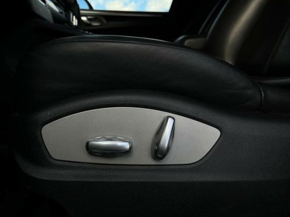 Porsche Macan I с пробегом 2016 года, цена 3 876 400 рублей, 92141 км, внедорожник, Автокод Объявления