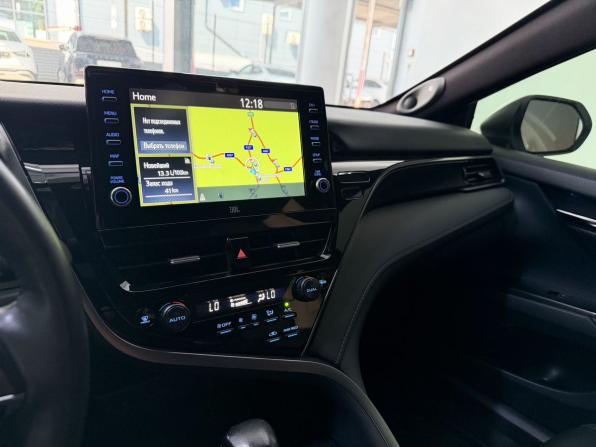 Toyota Camry VIII (XV70) Рестайлинг с пробегом 2021 года, цена 2 900 000 рублей, 95733 км, седан, Автокод Объявления