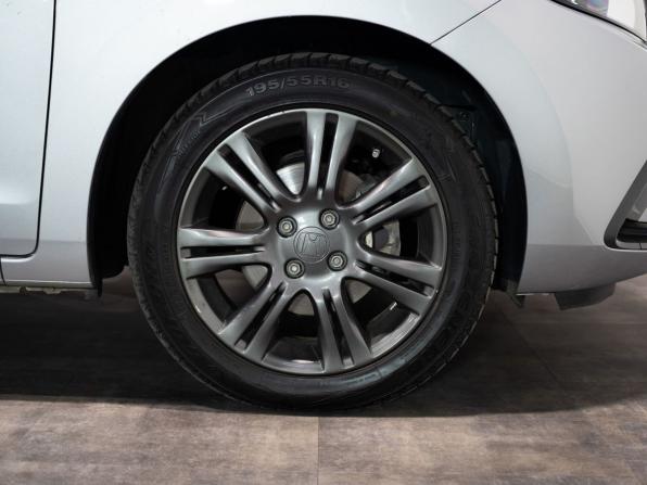 Honda Fit IV с пробегом 2021 года, цена 1 295 000 рублей, 112060 км, хэтчбек, Автокод Объявления