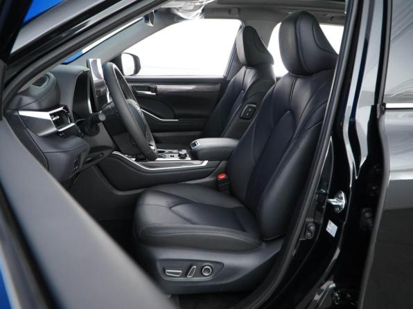Toyota Highlander IV (XU70) с пробегом 2026 года, цена 5 258 050 рублей, 14 км, внедорожник, Автокод Объявления