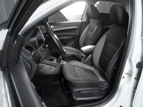Lada (ВАЗ) Vesta I Рестайлинг (NG) с пробегом 2023 года, цена 1 299 000 рублей, 99427 км, седан, Автокод Объявления