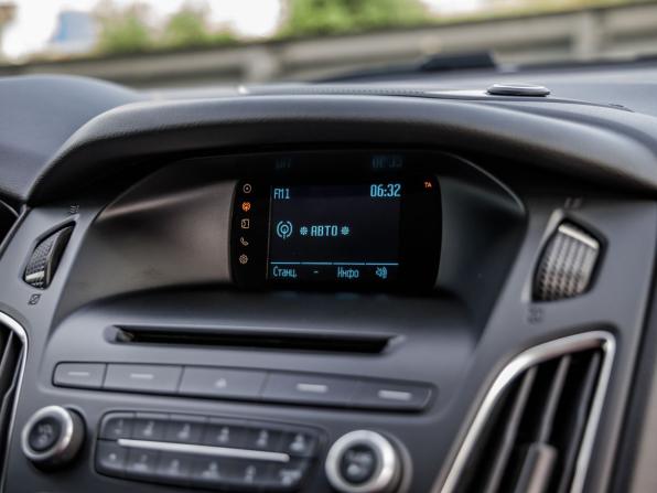 Ford Focus III Рестайлинг с пробегом 2018 года, цена 1 298 000 рублей, 115374 км, седан, Автокод Объявления