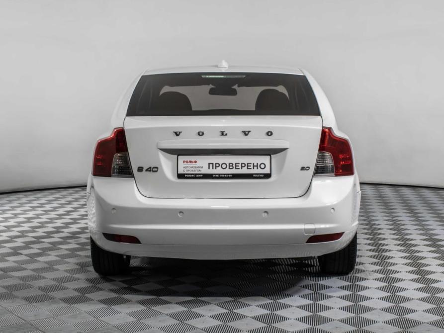 Volvo S40 II Рестайлинг Москва  - изображение 6
