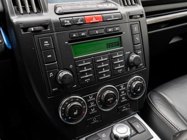 Land Rover Freelander II Рестайлинг с пробегом 2011 года, цена 1 480 000 рублей, 159792 км, внедорожник, Автокод Объявления