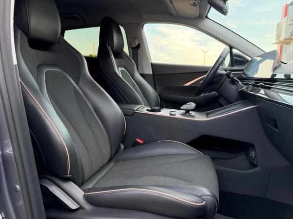 Omoda C5 I с пробегом 2024 года, цена 1 790 000 рублей, 42050 км, внедорожник, Автокод Объявления