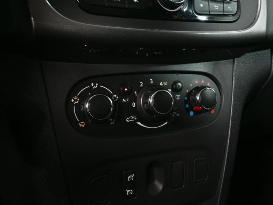 Renault Sandero II Рестайлинг Ростов-на-Дону  - изображение 14