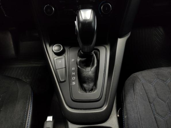Ford Focus III Рестайлинг с пробегом 2018 года, цена 1 200 000 рублей, 88235 км, хэтчбек, Автокод Объявления