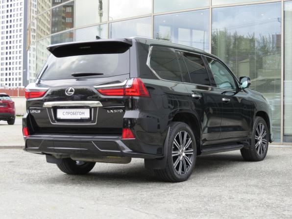 Lexus LX III Рестайлинг 2 с пробегом 2021 года, цена 13 350 000 рублей, 70500 км, внедорожник, Автокод Объявления