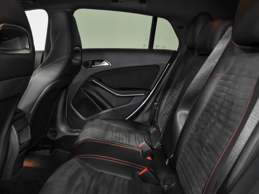 Mercedes-Benz CLA I (C117 X117) Рестайлинг Санкт-Петербург  - изображение 12