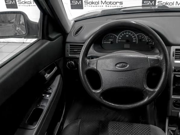 Lada (ВАЗ) Priora I с пробегом 2011 года, цена 299 900 рублей, 185000 км, седан, Автокод Объявления