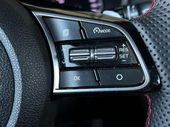 Kia Optima IV Рестайлинг с пробегом 2019 года, цена 2 110 000 рублей, 135000 км, седан, Автокод Объявления