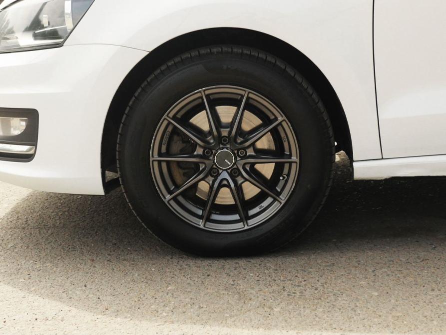 Volkswagen Polo V Рестайлинг Казань  - изображение 7