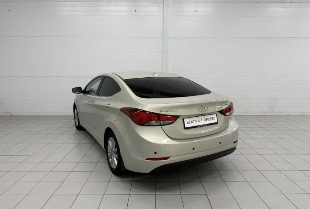 Hyundai Elantra V (MD) Рестайлинг Астрахань  - изображение 8