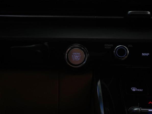 Kia Carnival IV с пробегом 2021 года, цена 4 100 000 рублей, 154618 км, минивэн, Автокод Объявления