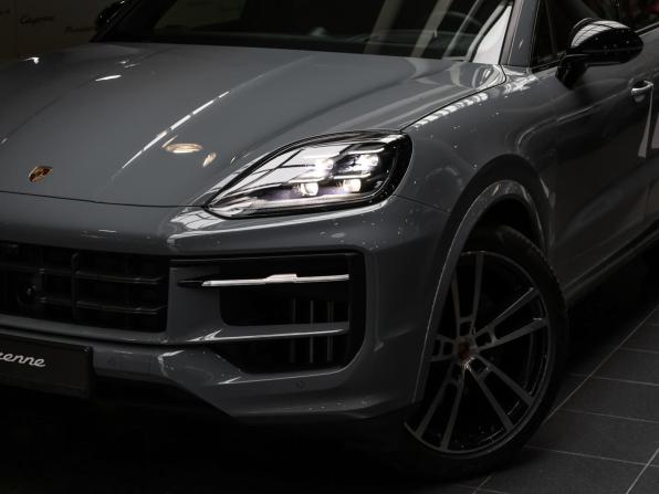 Porsche Cayenne III Рестайлинг с пробегом 2025 года, цена 17 500 000 рублей, 668 км, внедорожник, Автокод Объявления