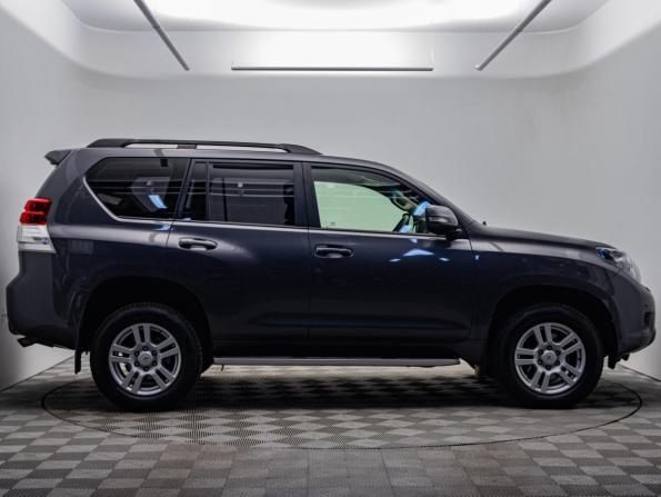 Toyota Land Cruiser Prado 150 Series с пробегом 2013 года, цена 2 724 000 рублей, 221430 км, внедорожник, Автокод Объявления
