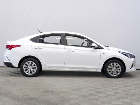 Hyundai Solaris II Рестайлинг с пробегом 2021 года, цена 1 430 000 рублей, 108194 км, седан, Автокод Объявления