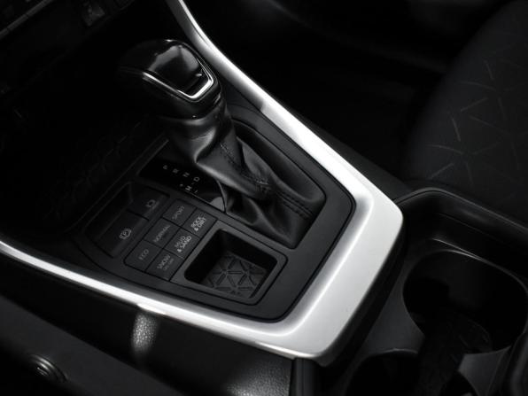 Toyota RAV4 V (XA50) с пробегом 2021 года, цена 3 060 000 рублей, 93967 км, внедорожник, Автокод Объявления