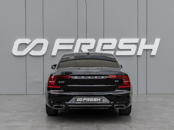 Volvo S90 II Рестайлинг с пробегом 2020 года, цена 4 350 000 рублей, 234519 км, седан, Автокод Объявления